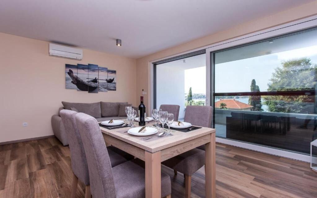 Apartments Marina マリンスカ エクステリア 写真